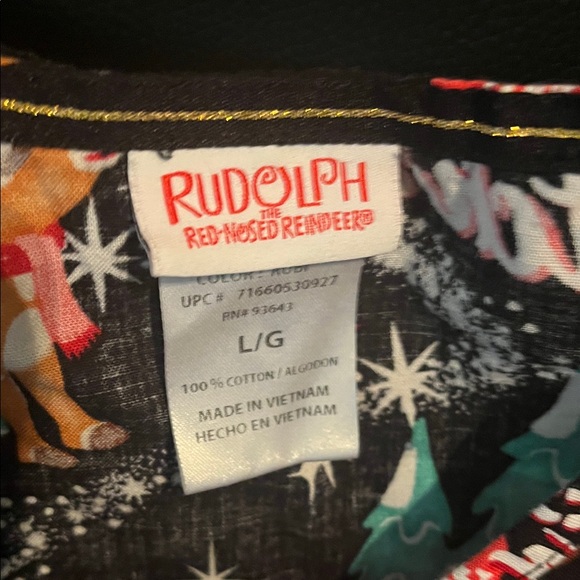 Christmas Themed Scrub Top with Reindeer and Trees size large - Picture 2 of 2